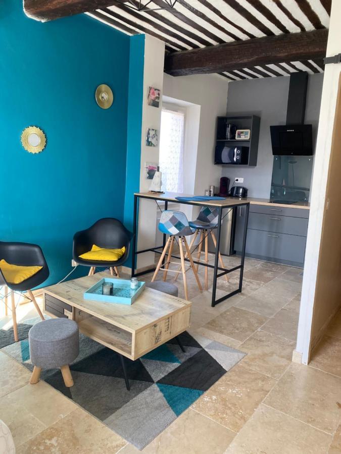 Studio De Charme Le Clos De L'Etang + Place De Parking LʼIsle-sur-la-Sorgue المظهر الخارجي الصورة